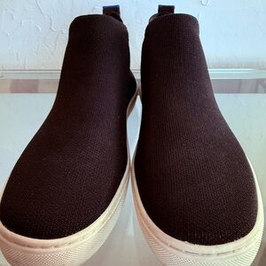 Rothy's The Chelsea Boot Knit Black High Top Knit Pull On Sneaker Shoes Sz 7.5 W